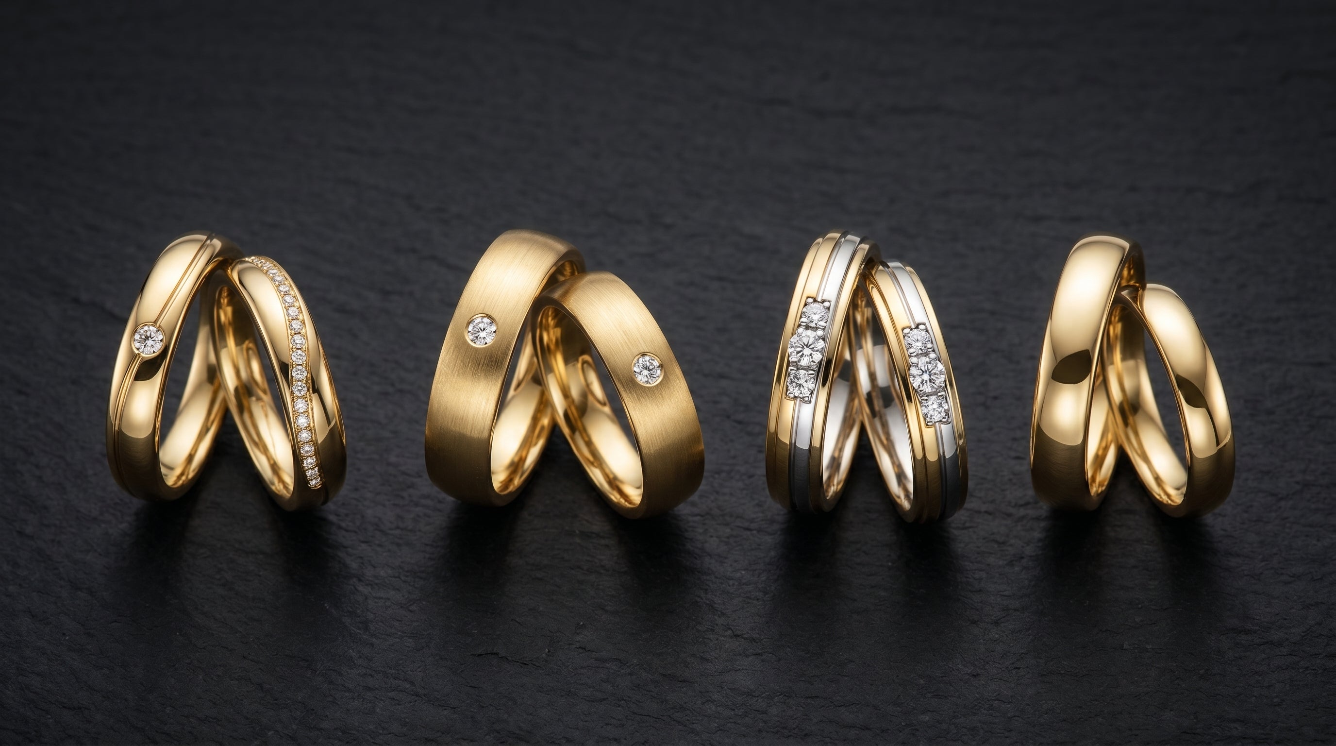 engagement rings gold men - hero image