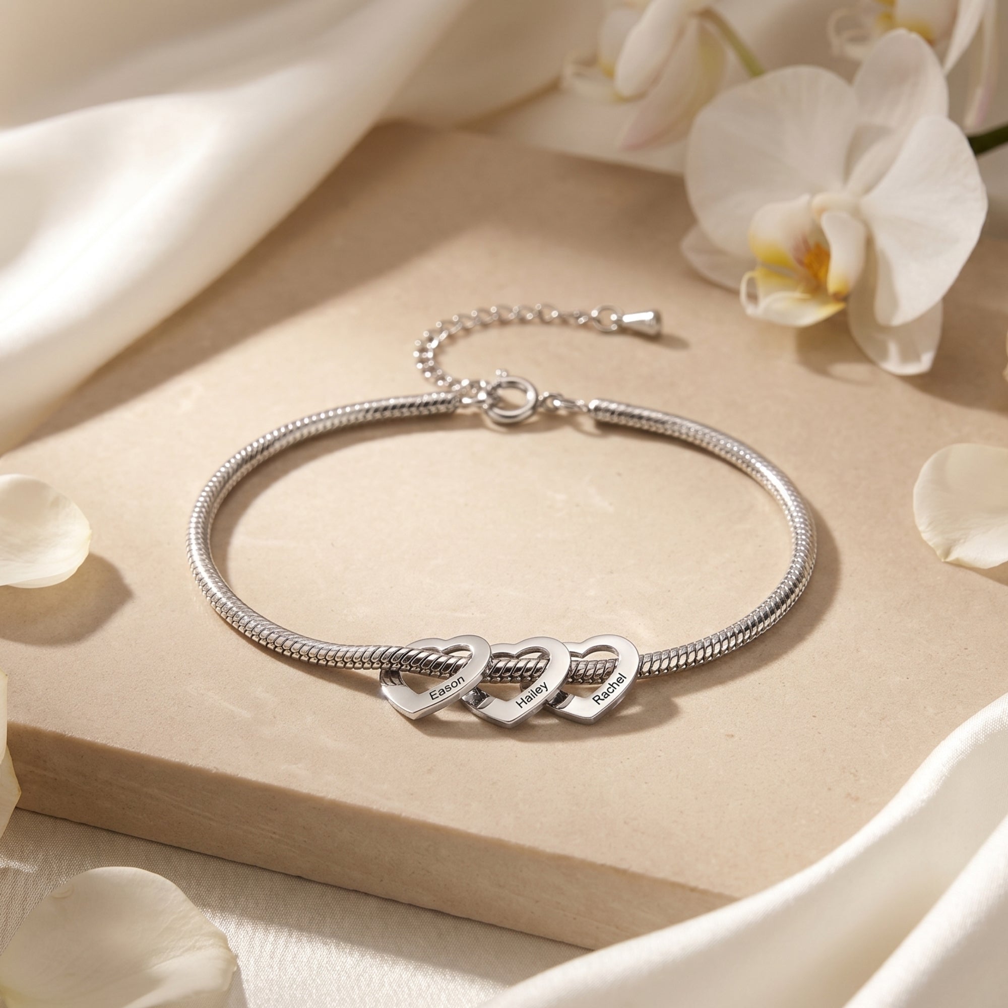 The Kinship Hearts Bracelet