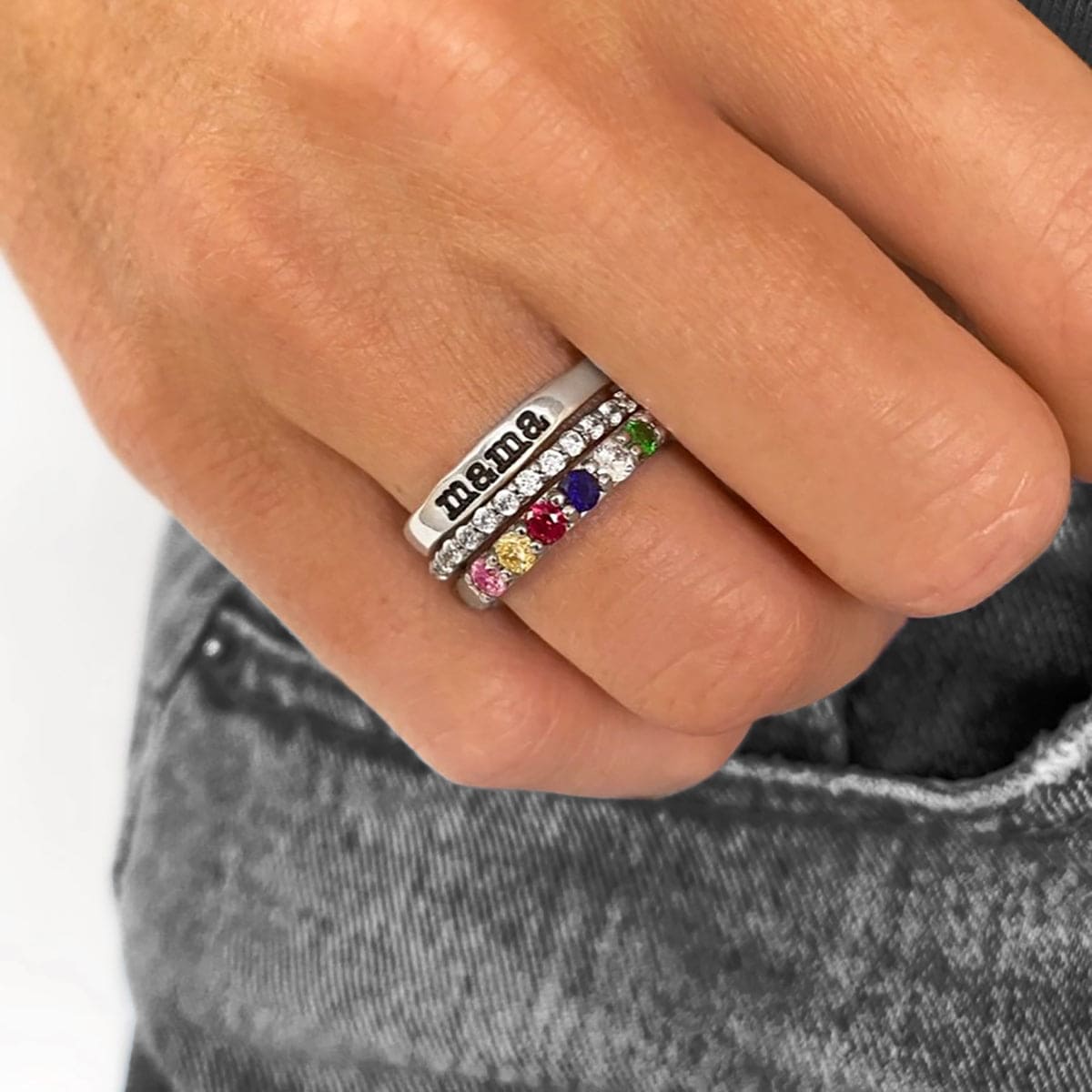 パーソナライズされた家族の誕生石 名前入りリング - S925スターリングシルバー