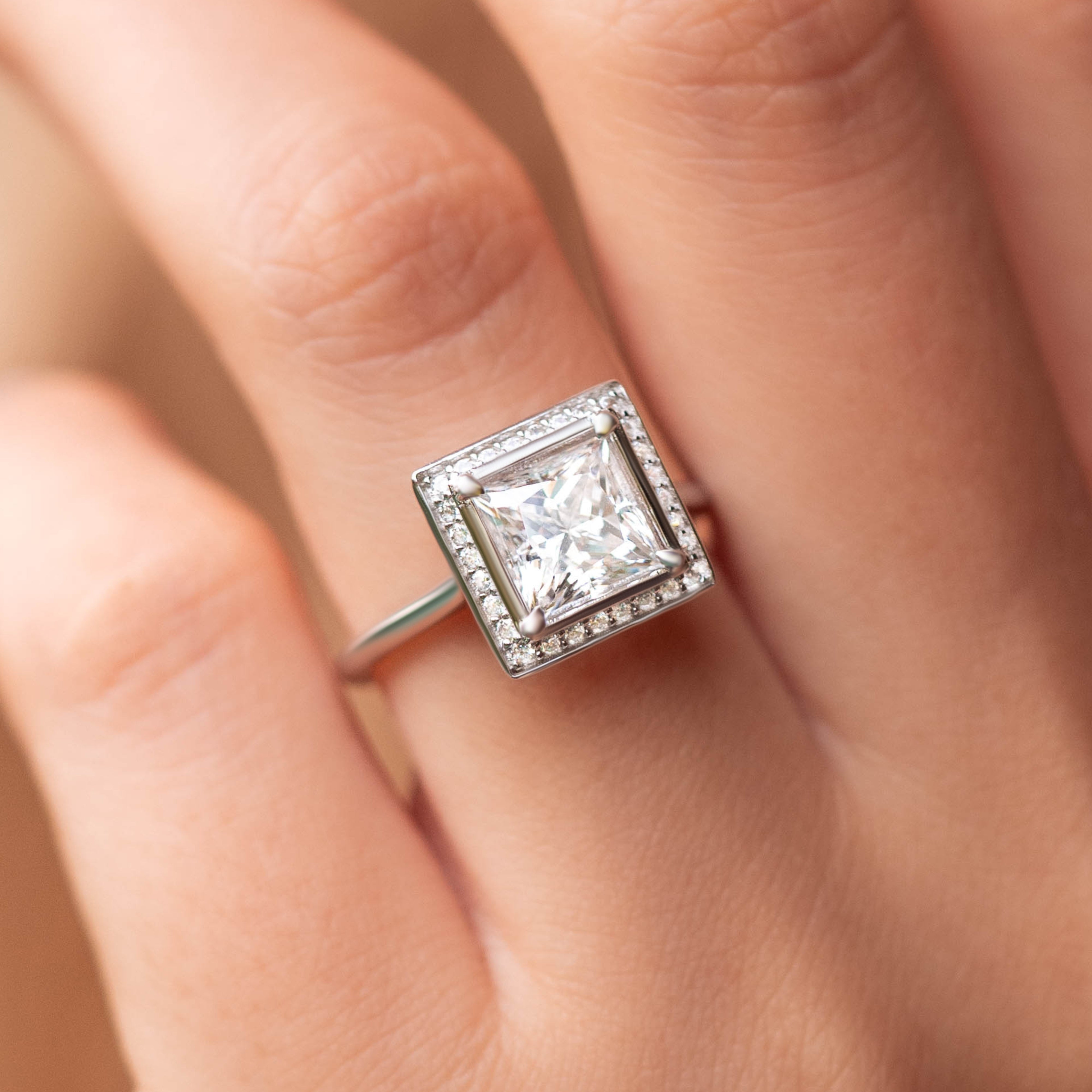 オリビア - ゴールド