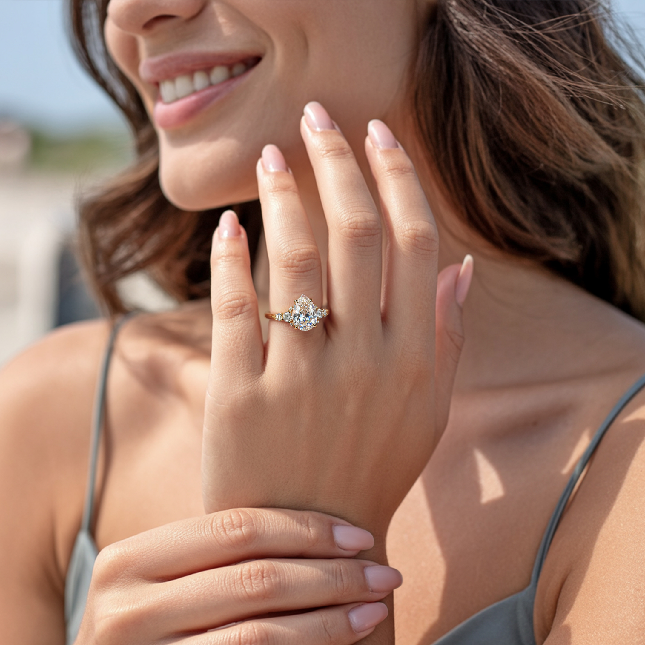 ベラ ジュエル ペアカット モアッサナイトリング