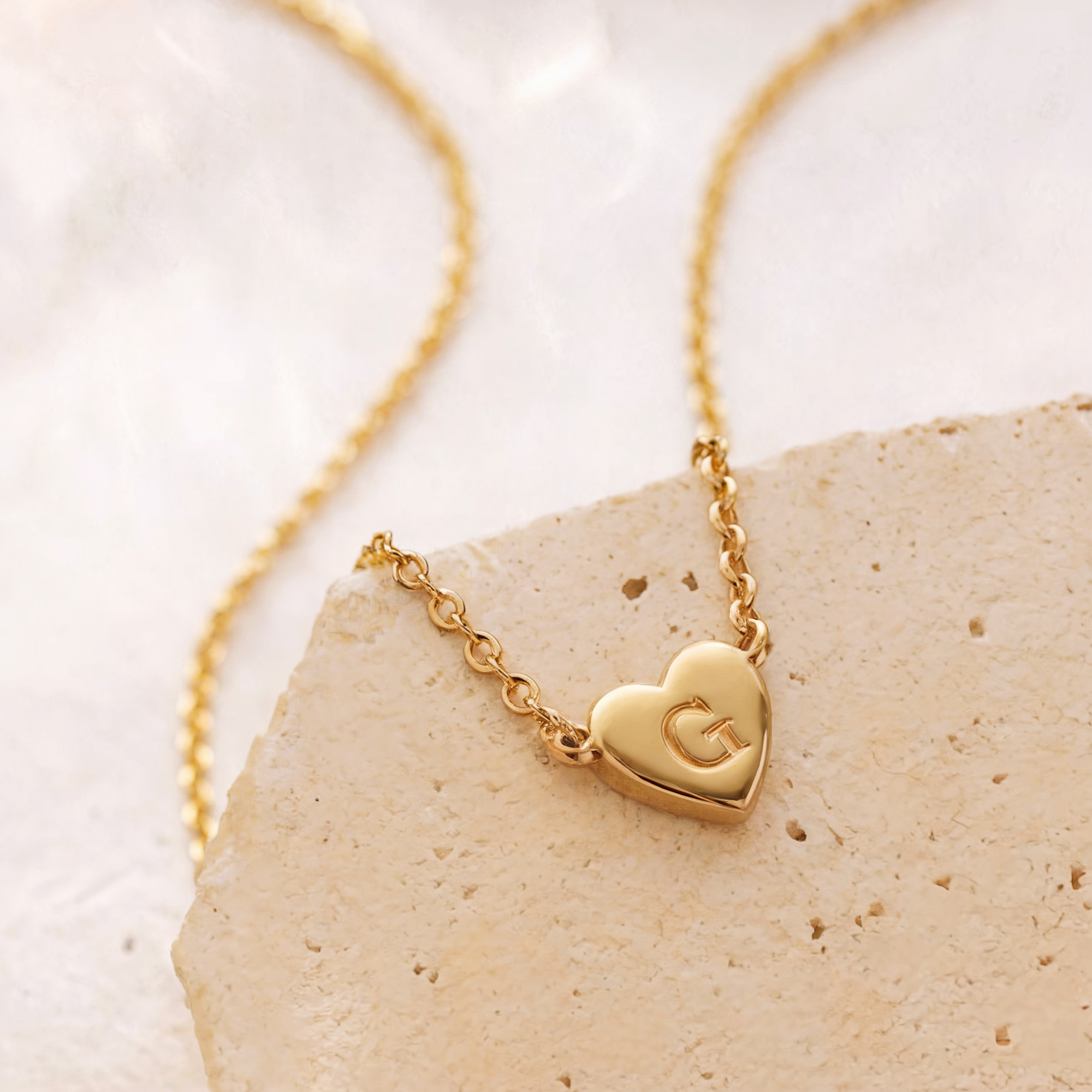 カスタムイニシャル ミニハートネックレス