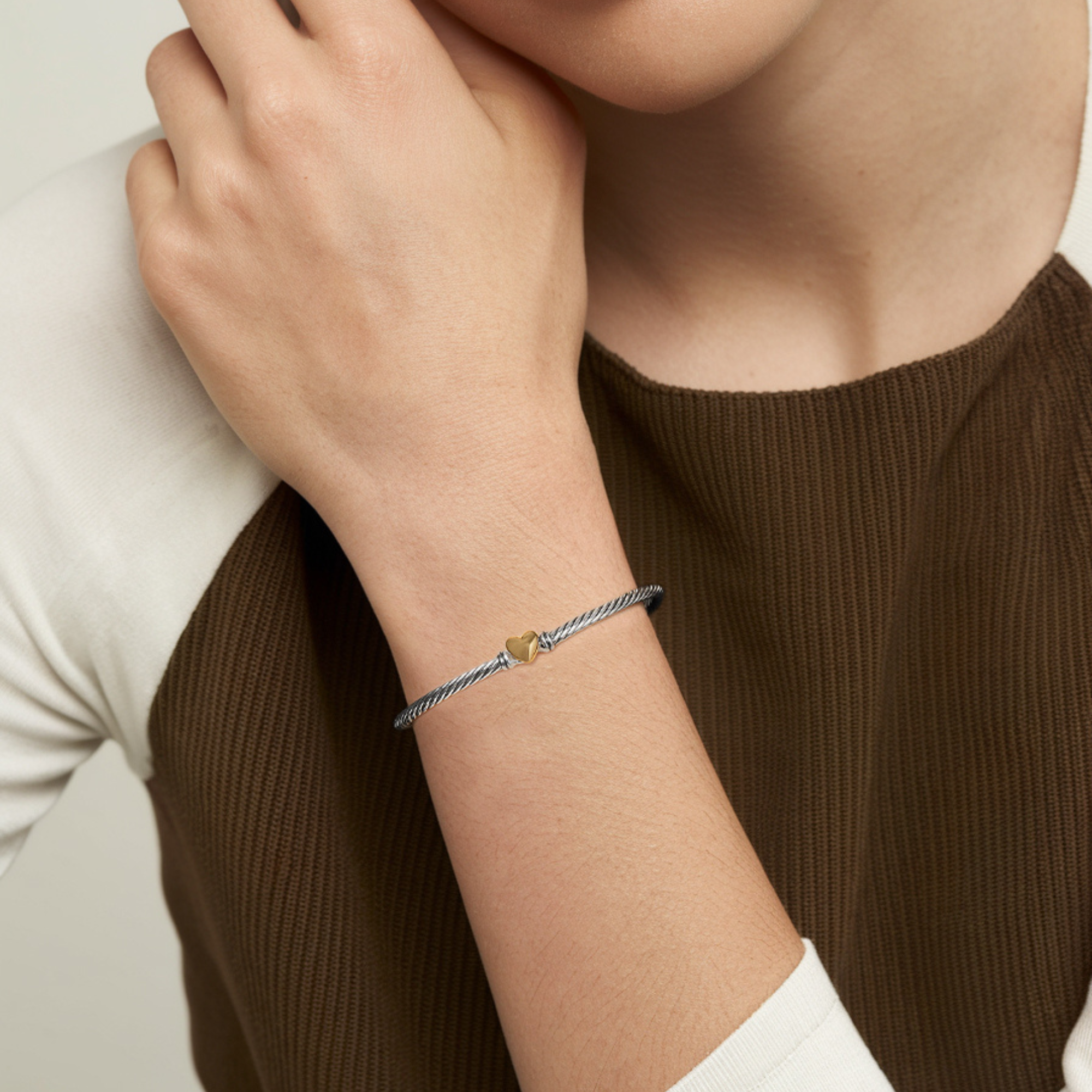 エレガント ケーブル ゴールド ハート ブレスレット