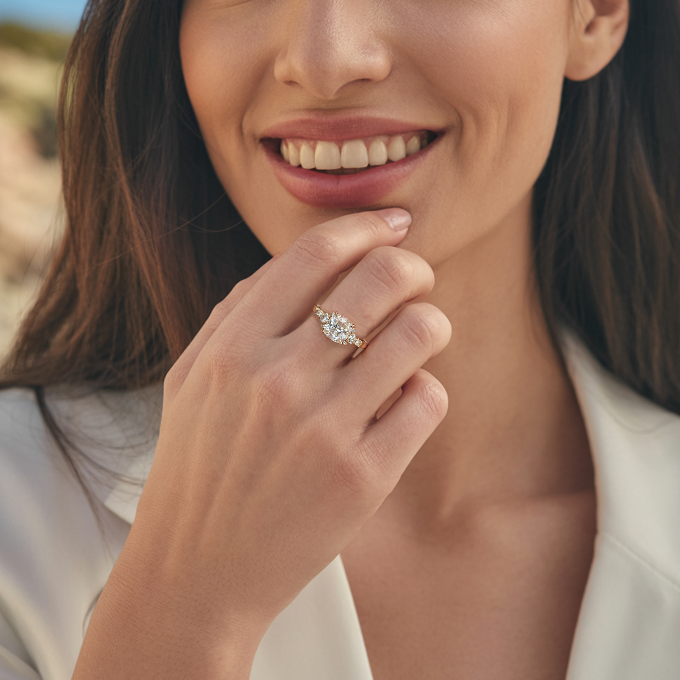 ベラ ジュエル クッションカット モアッサナイトリング