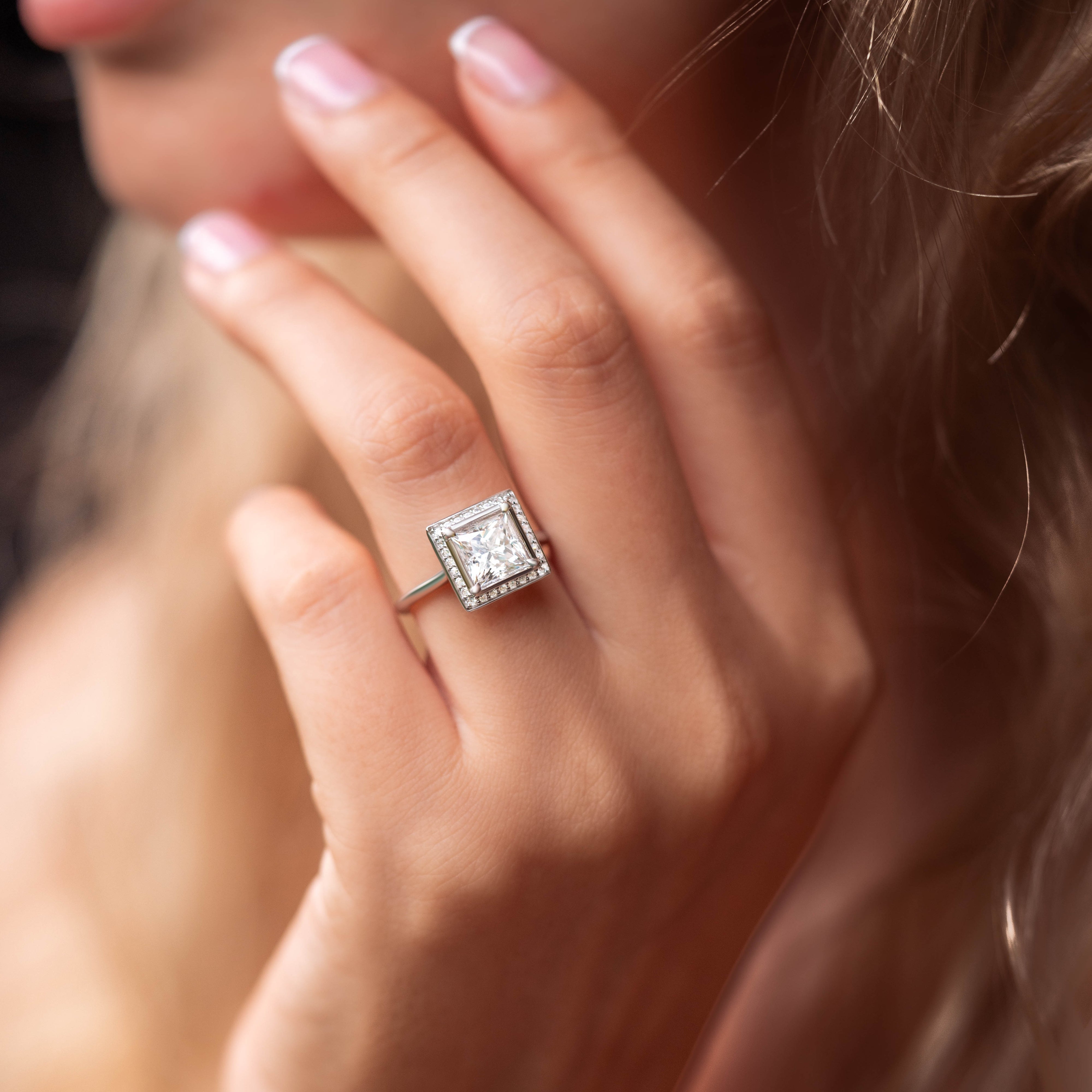 オリビア - ゴールド