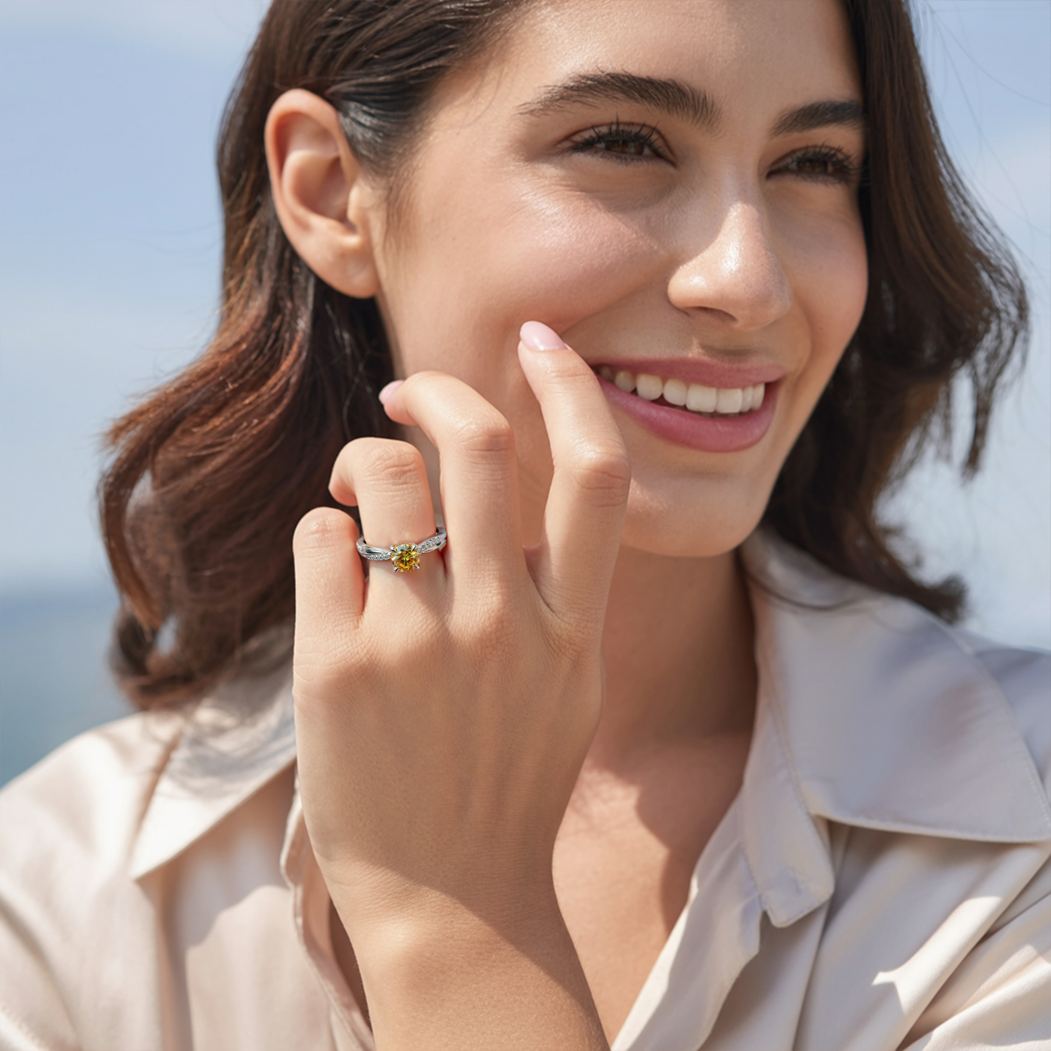 ツイストバンド 1CT ラウンドカット イエローモアサナイトリング