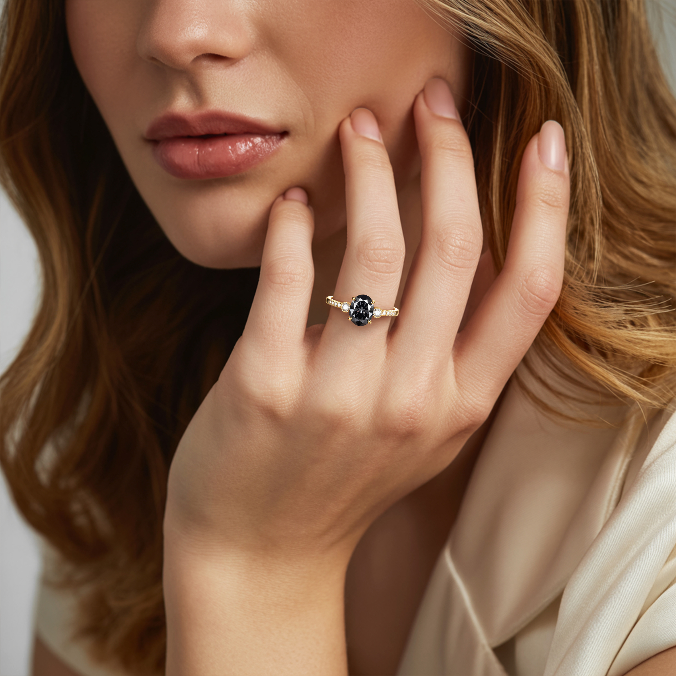 The Luna | 未来の妻へ 2CT オーバルカット ブラックモアサナイトリング