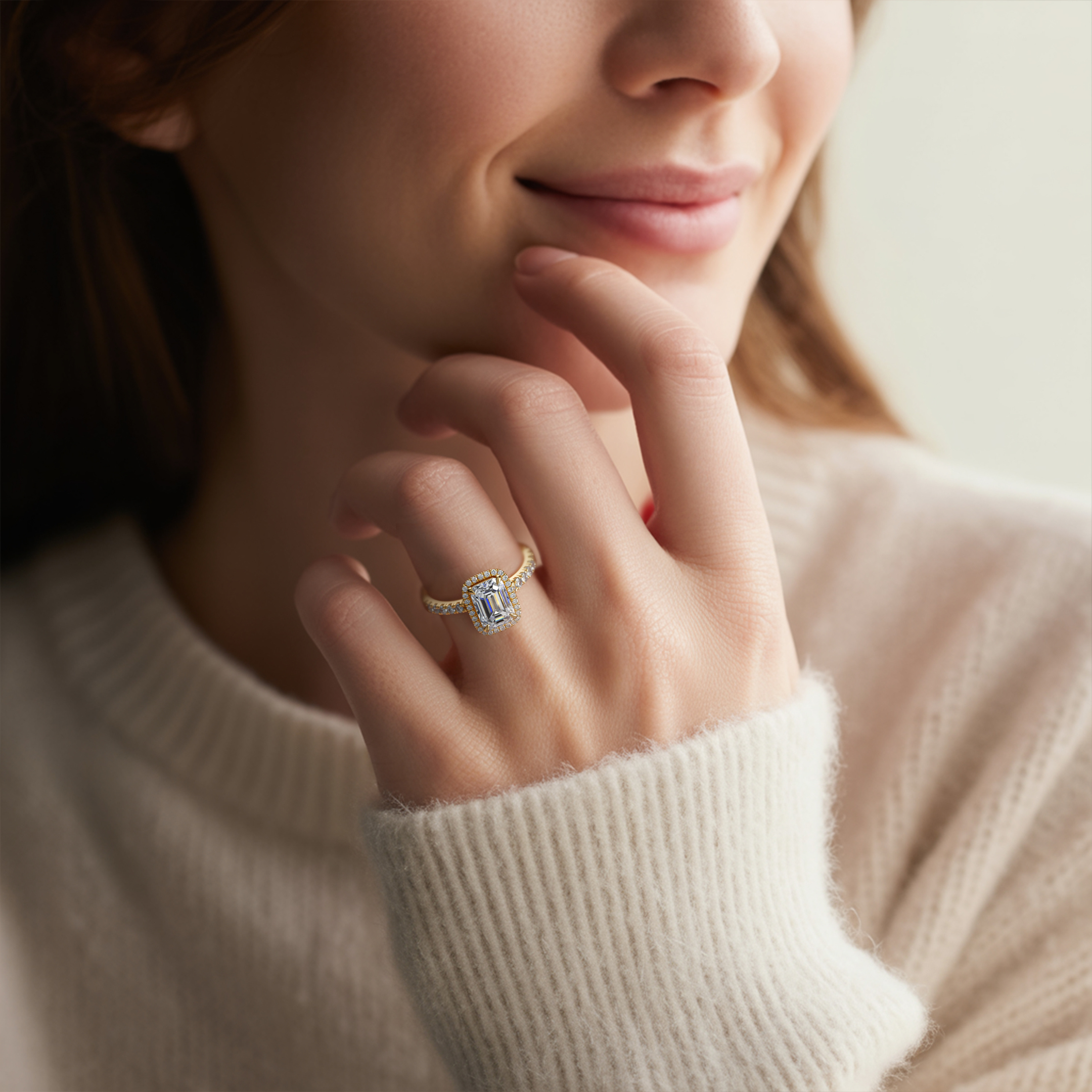 アデリナ・レイ – ハローモアッサナイトリング