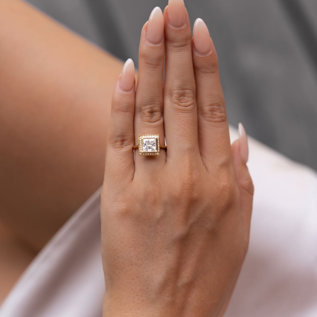 オリビア - ゴールド