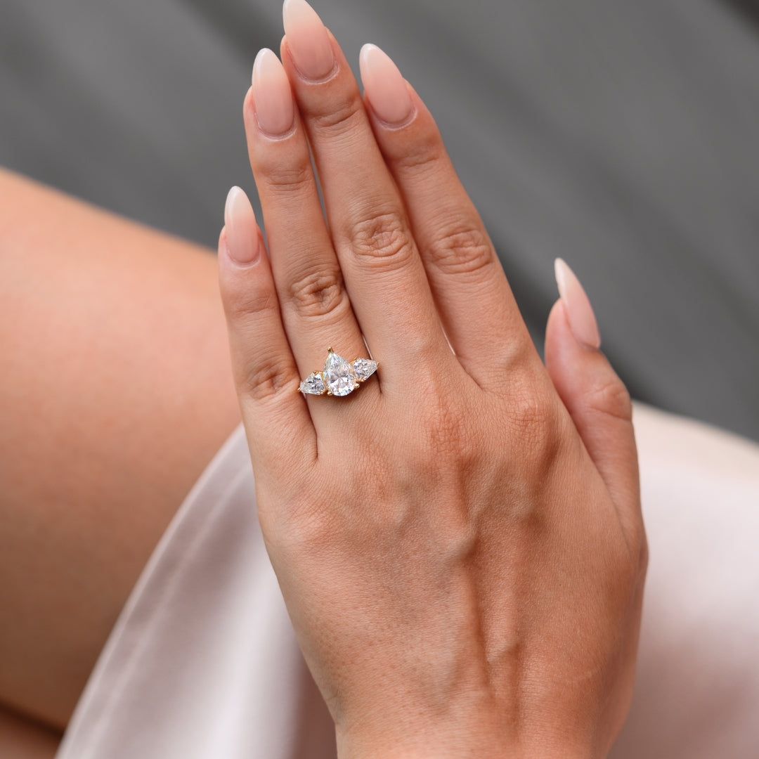 リリー - ゴールド