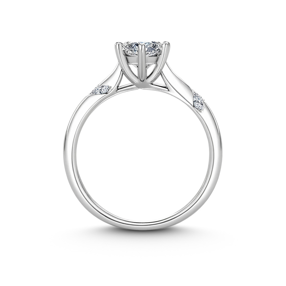 6-Prong Round Cut Solitaire Moissanite Ring
6本爪 ラウンドカット ソリティア モアッサナイトリング