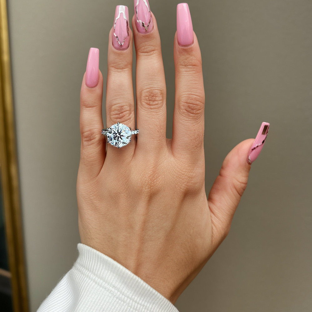 5CT ラウンドカット モアッサナイト エタニティリング