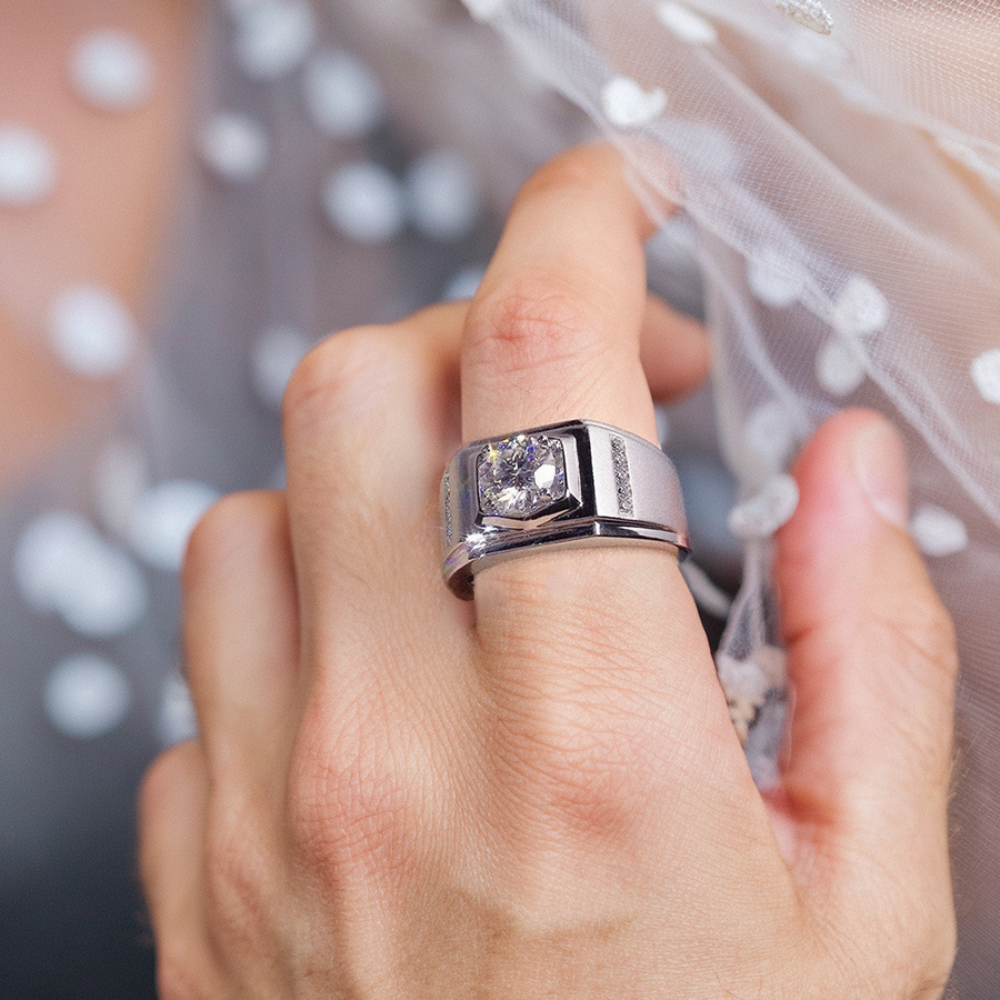 1CT ラウンドカット モアサナイト メンズ ウェディングバンド