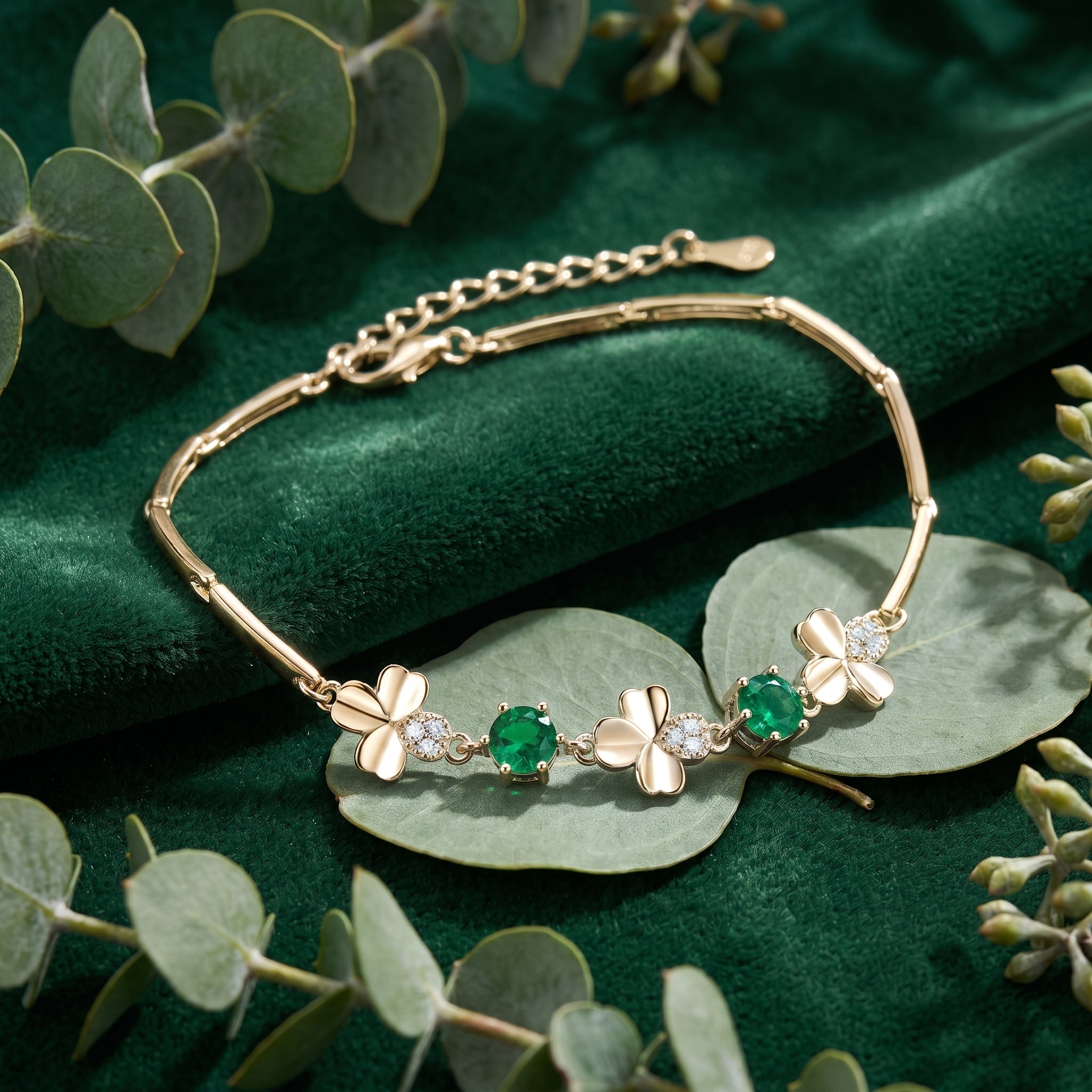 the-aurelise-clover-bracelet-s925-sterling-silver in gold finish