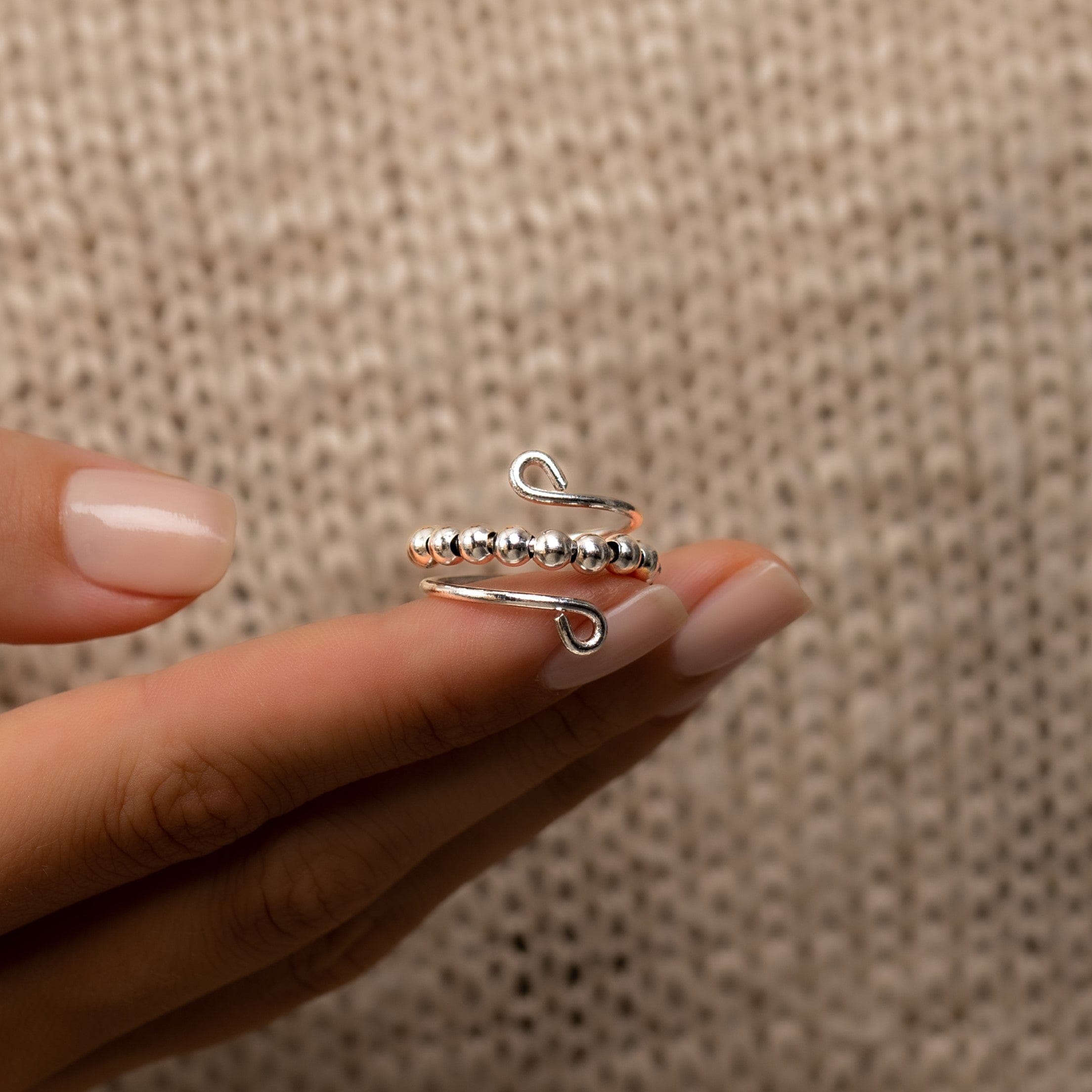 <p>静寂のリング</p>