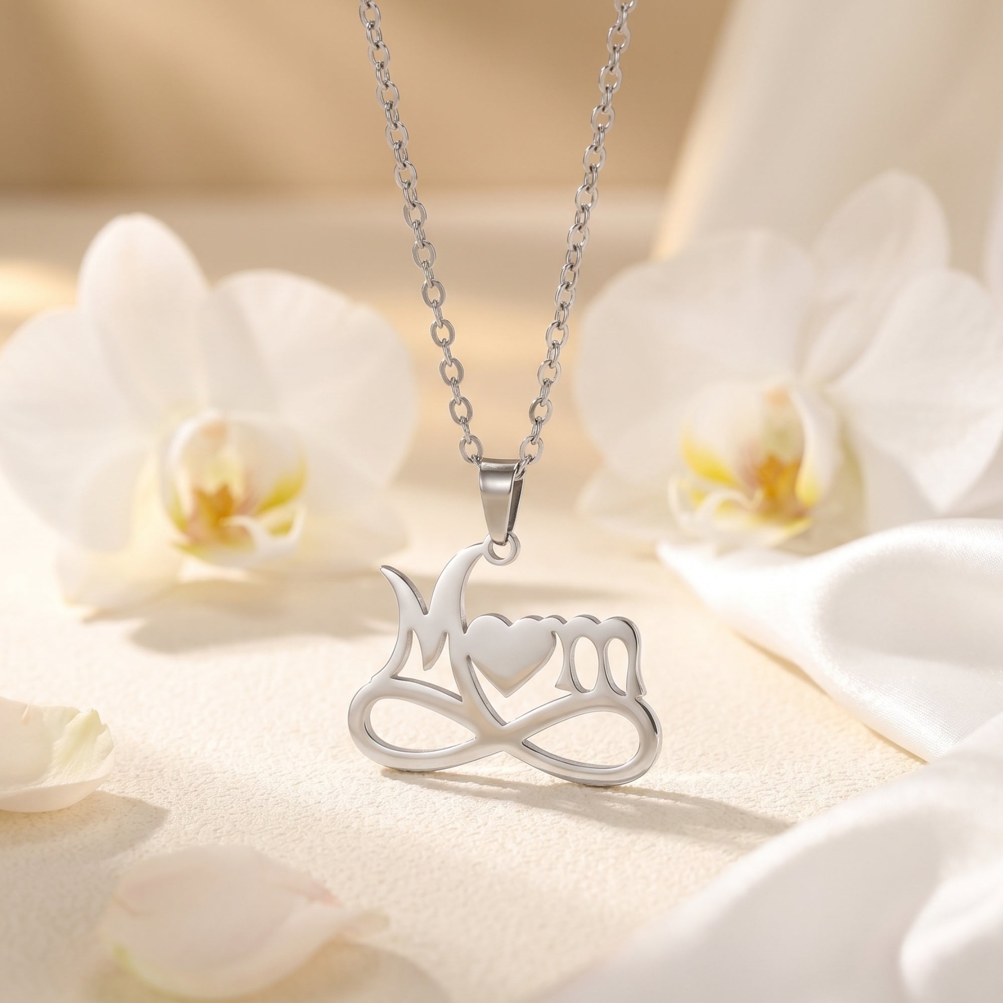 The Felicity Necklace