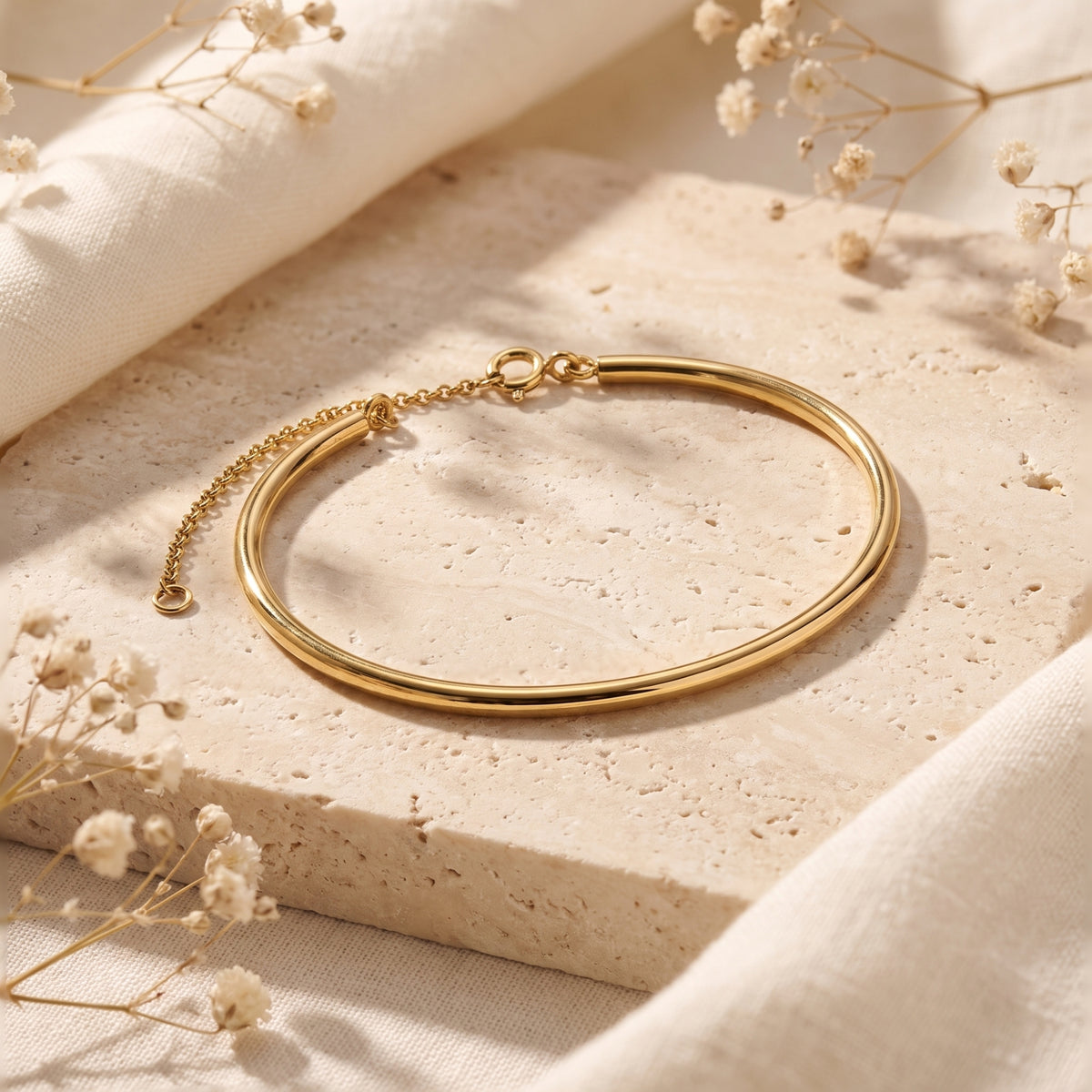 The Sleek Bangle Chain Bracelet