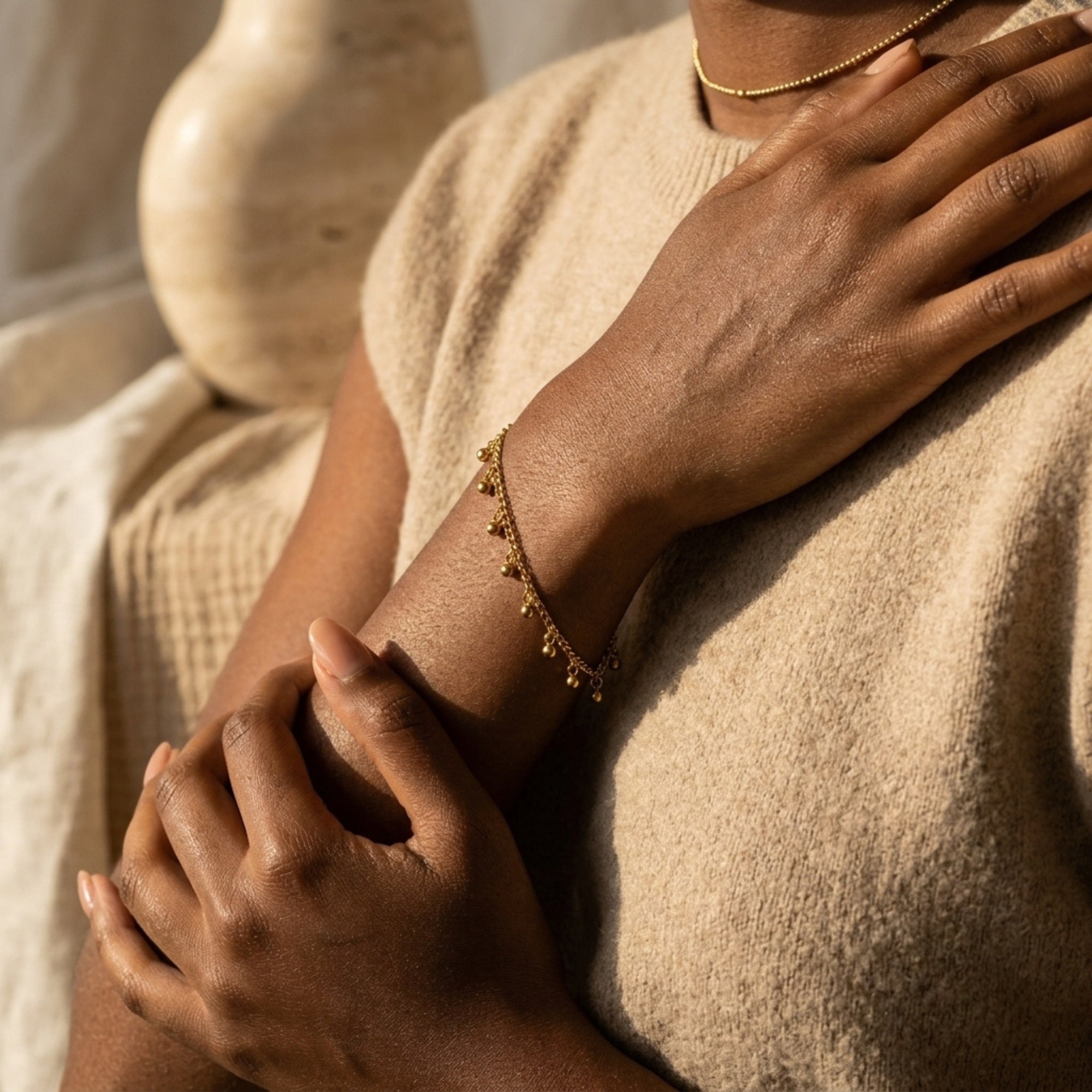 El brazalete Gota Seraphina