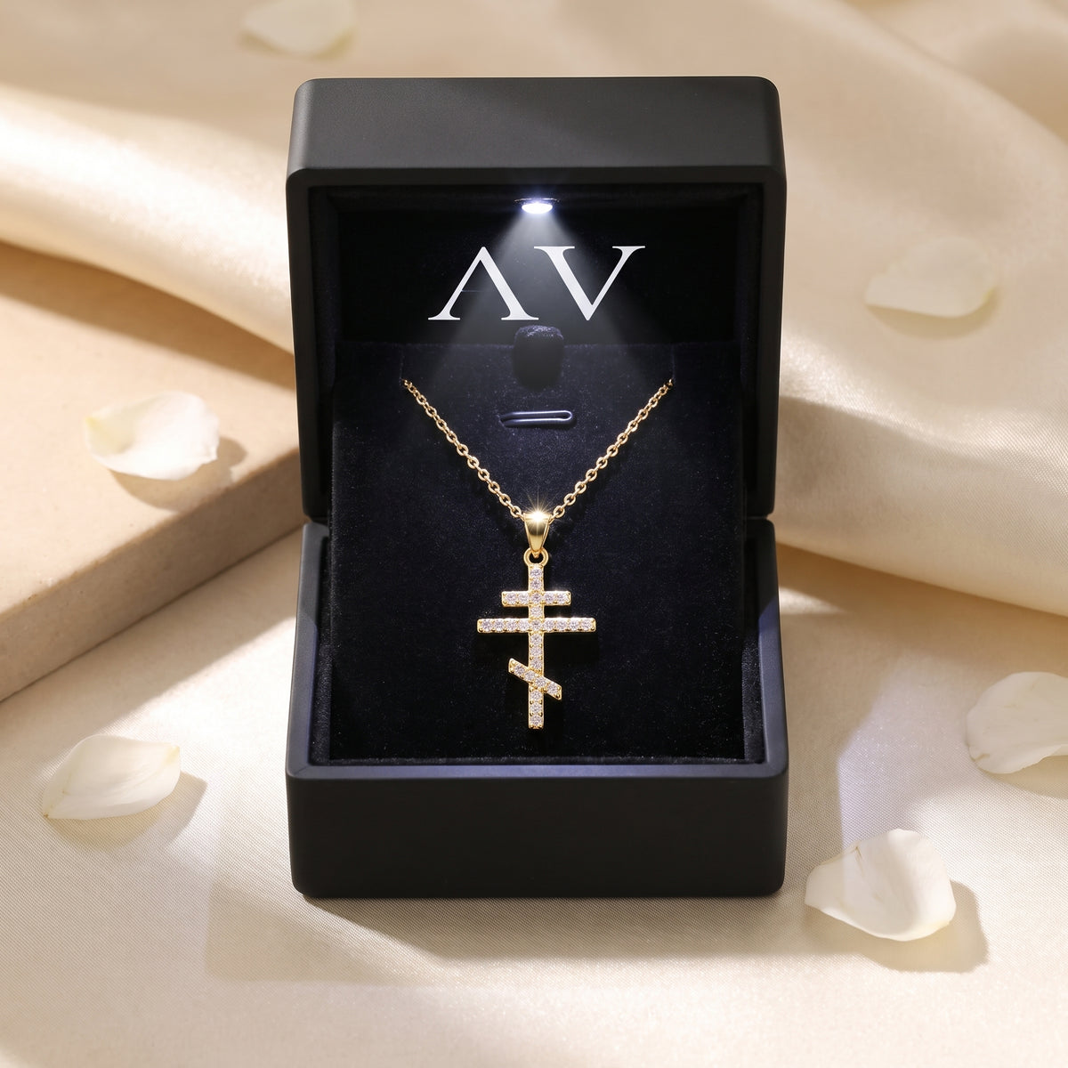 YLQ49282-NECKLACE - Premium LED Gift Box Presentation