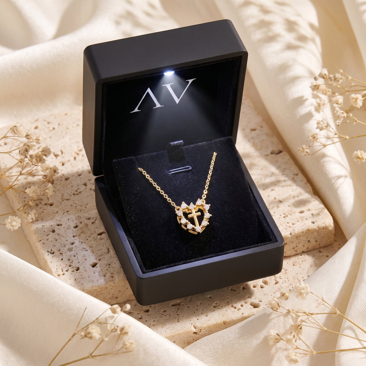 YLQ49300-NECKLACE - Premium LED Gift Box Presentation