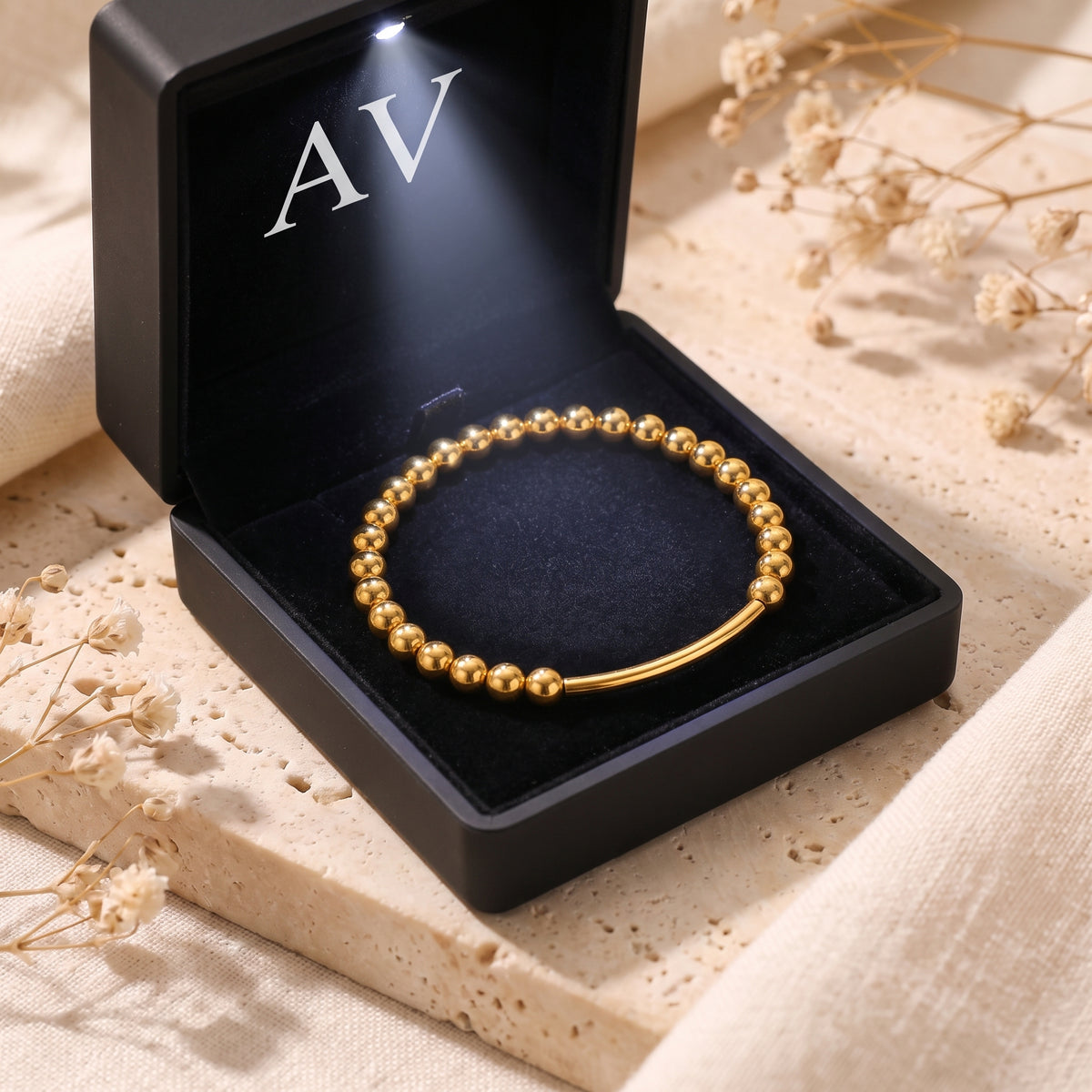 YLQ49409-bracelet - Premium LED Gift Box Presentation