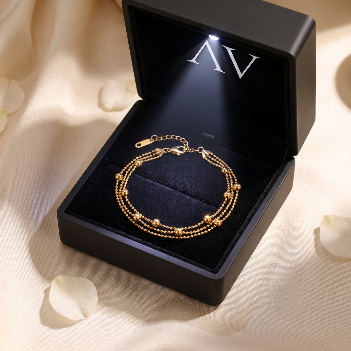 YLQ49468-bracelet - Premium LED Gift Box Presentation
