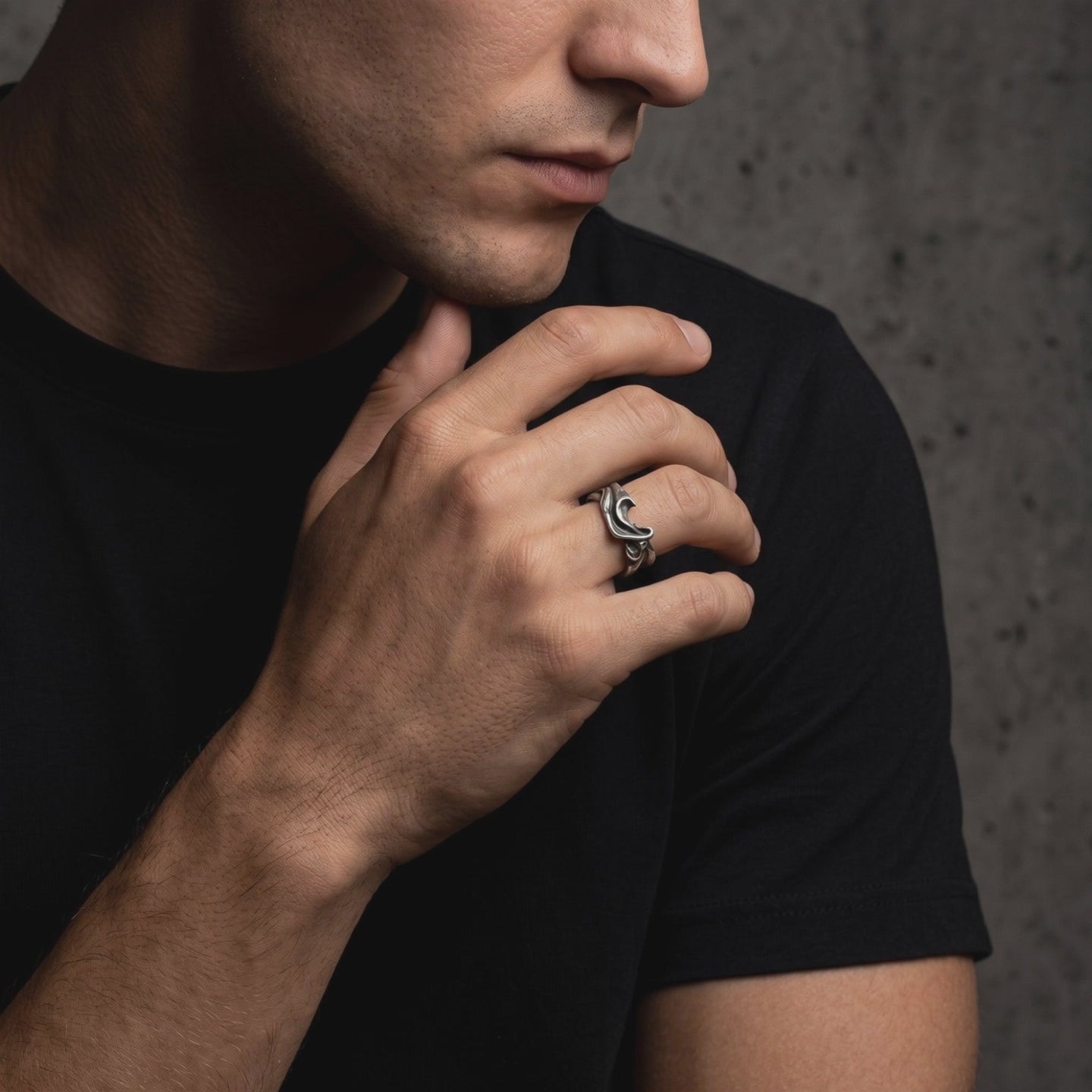 YLQ49985-rings lifestyle video