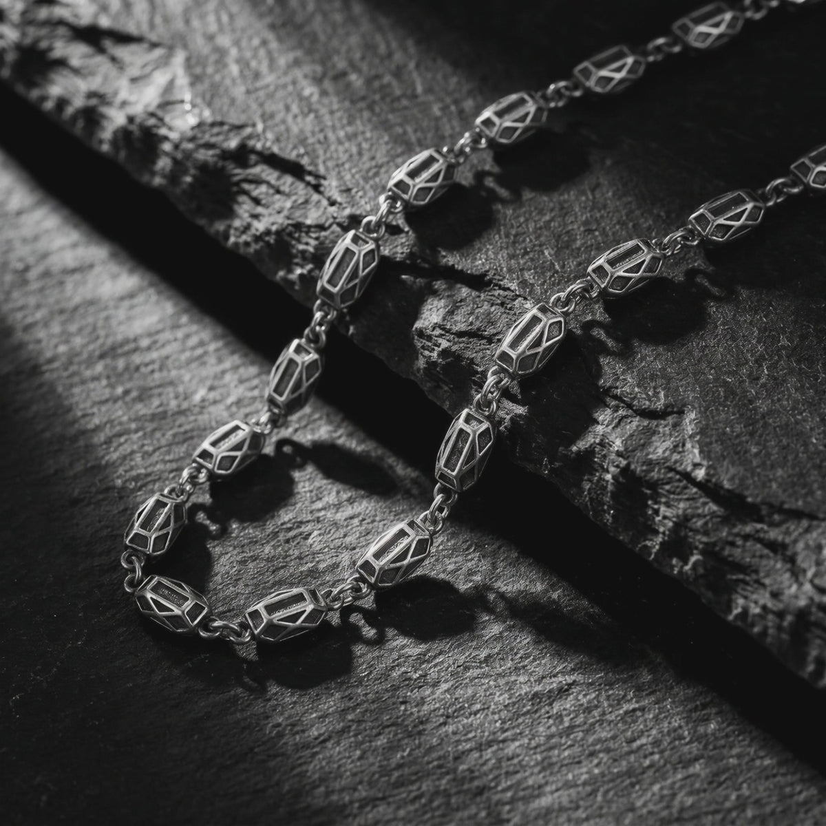 YLQ49923-Necklace rotation video
