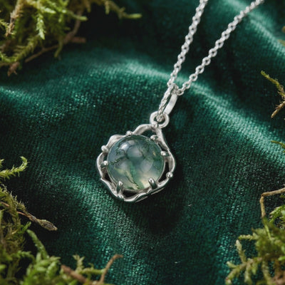 Celtic Knot Moss Agate Pendant Necklace in solid gold.