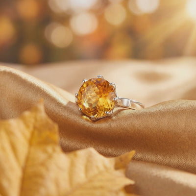 Natural citrine solid gold ring.