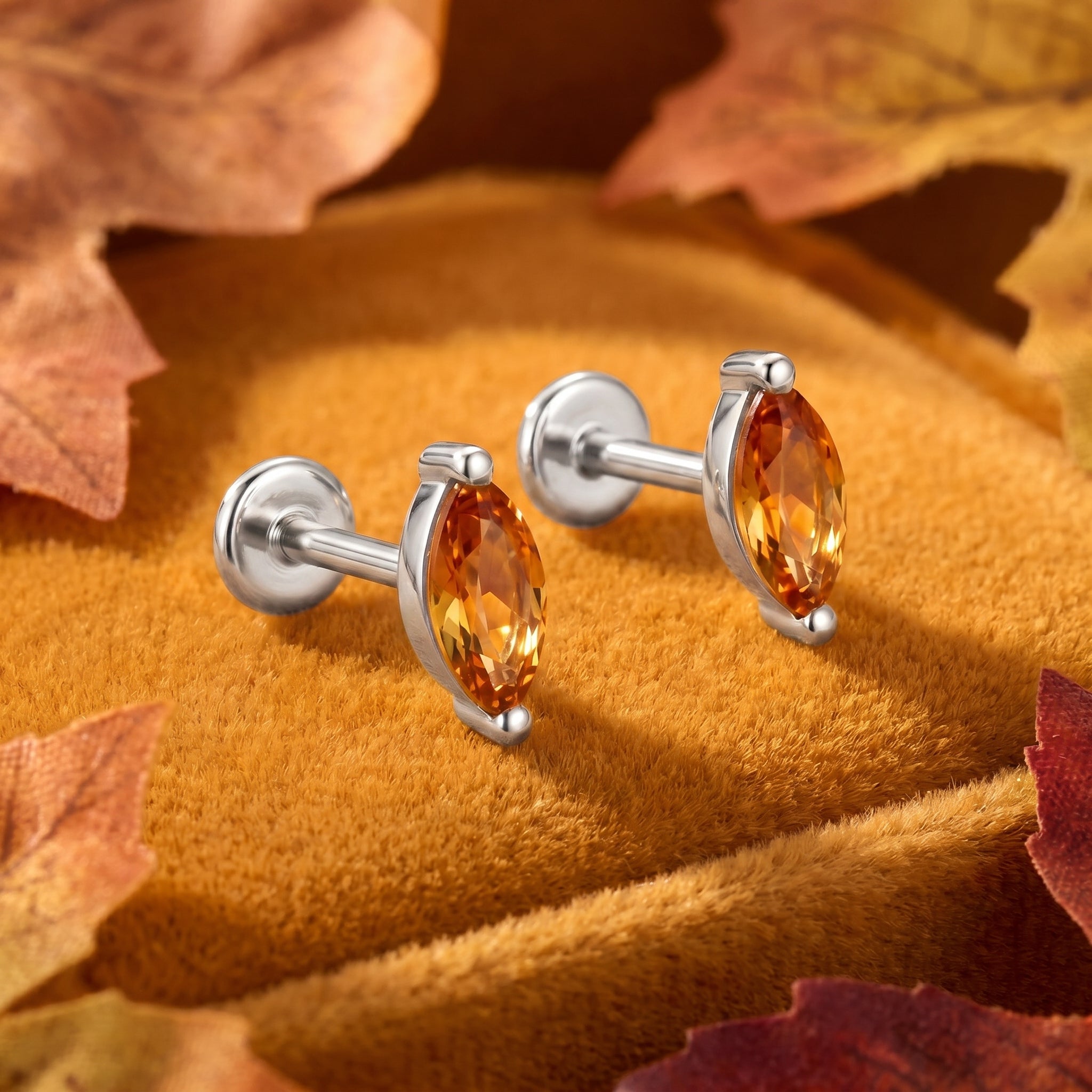 the-hesperian-marquise-18k-gold-vermeil in silver finish